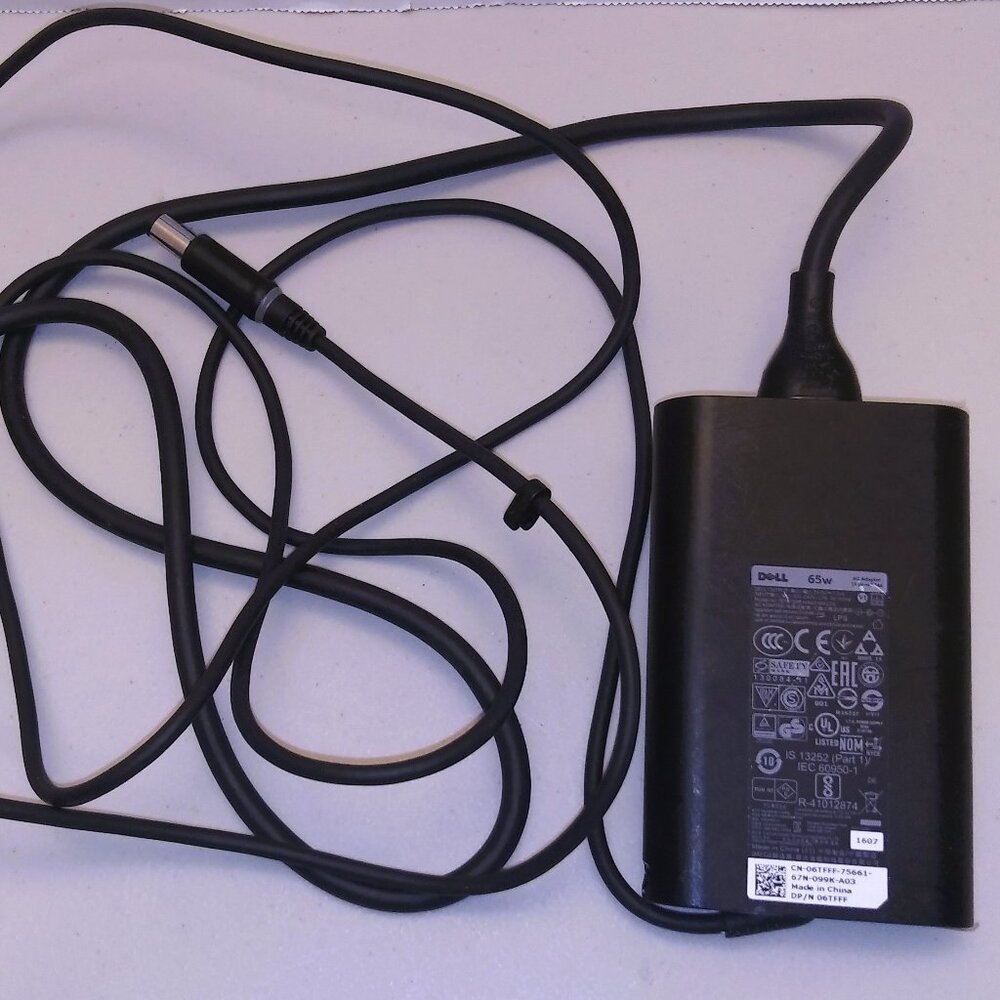 Dell Laptop Computer AC Adapter Power Supply Genuine OEM Model 65WHA65NM130 65W